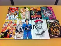 マンガコーナーに最新刊がはいりました!
